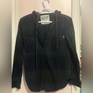 XS108 Garage boyfriend fit shirt